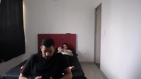 crisyoha4020 online show from November 16, 2025, 1:39 pm