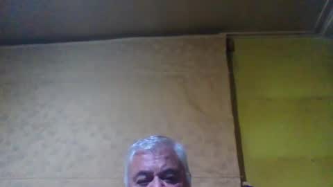 crmperez online show from January 28, 2025, 5:11 am