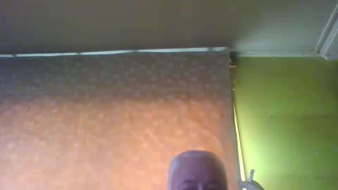 crmperez online show from February 5, 2025, 6:37 pm