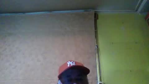 crmperez online show from October 26, 2025, 10:58 pm