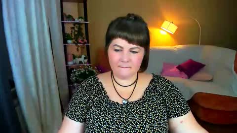 Snapshot of crystaalstaar chatting on September 14, 2025, 7:24 pm Anna online show from September 14, 2025, 7:24 pm