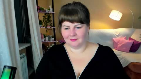 Snapshot of crystaalstaar chatting on September 30, 2025, 7:52 pm Anna online show from September 30, 2025, 7:52 pm