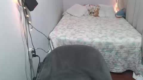 CRYSTAL 1991 online show from September 17, 2025, 4:14 am