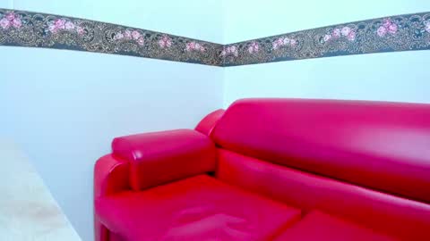 I AM CRYSTAL online show from February 22, 2025, 10:09 pm