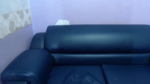 I AM CRYSTAL online show from March 8, 2025, 6:37 pm