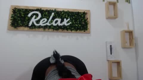 Crystal online show from February 11, 2025, 8:42 pm