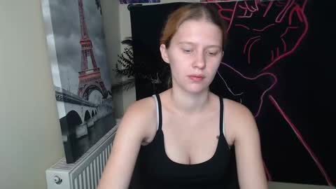 Stella online show from October 24, 2025, 6:59 pm