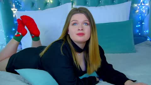 Crystal online show from December 28, 2024, 10:03 am