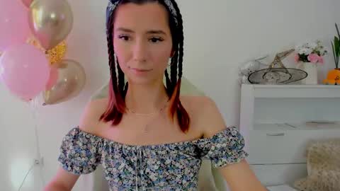 Maria online show from October 19, 2025, 3:18 am