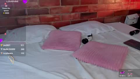 Soy Crystal online show from March 1, 2025, 4:11 pm