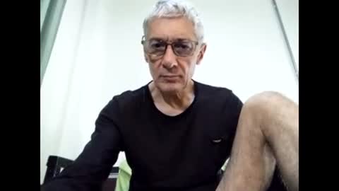 Snapshot of cucaio18 chatting on January 10, 2025, 12:59 am BIG UNCUT HARD COCK online show from January 10, 2025, 12:59 am