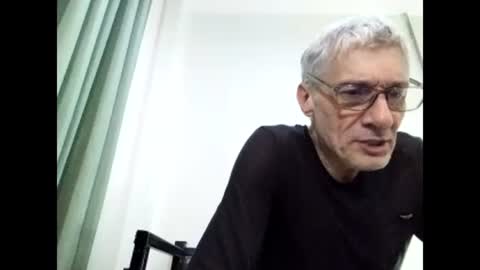 Snapshot of cucaio18 chatting on January 12, 2025, 2:30 pm BIG UNCUT HARD COCK online show from January 12, 2025, 2:30 pm