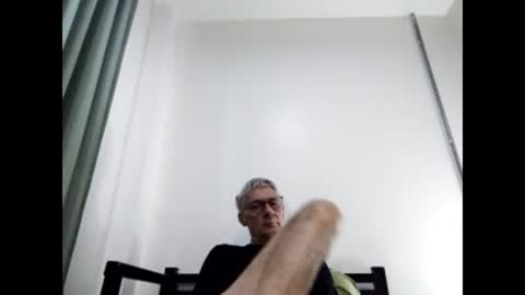 Snapshot of cucaio18 chatting on January 26, 2025, 2:03 am BIG UNCUT HARD COCK online show from January 26, 2025, 2:03 am