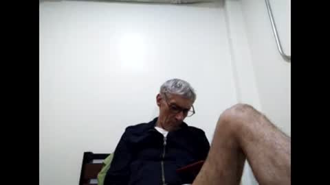 Snapshot of cucaio18 chatting on February 12, 2025, 8:06 am BIG UNCUT HARD COCK online show from February 12, 2025, 8:06 am