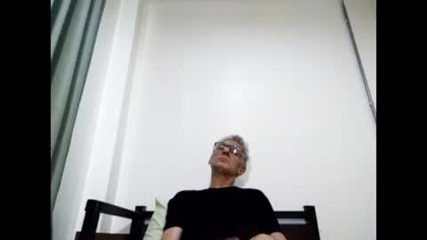 Snapshot of cucaio18 chatting on February 25, 2025, 8:03 am BIG UNCUT HARD COCK online show from February 25, 2025, 8:03 am