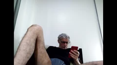 Snapshot of cucaio18 chatting on March 12, 2025, 2:20 am BIG UNCUT HARD COCK online show from March 12, 2025, 2:20 am