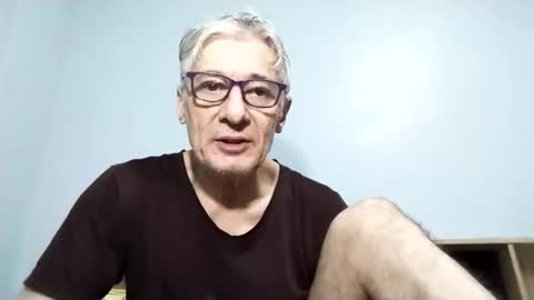 Snapshot of cucaio18 chatting on September 27, 2025, 12:48 am BIG UNCUT HARD COCK online show from September 27, 2025, 12:48 am