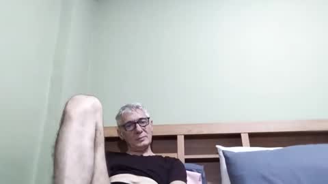 Snapshot of cucaio18 chatting on October 10, 2025, 2:43 am BIG UNCUT HARD COCK online show from October 10, 2025, 2:43 am