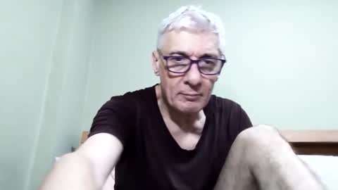 Snapshot of cucaio18 chatting on October 12, 2025, 1:26 am BIG UNCUT HARD COCK online show from October 12, 2025, 1:26 am