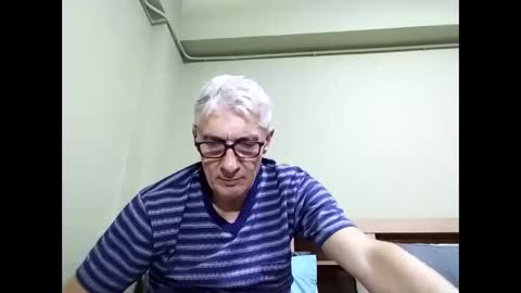Snapshot of cucaio18 chatting on October 18, 2025, 2:14 am BIG UNCUT HARD COCK online show from October 18, 2025, 2:14 am