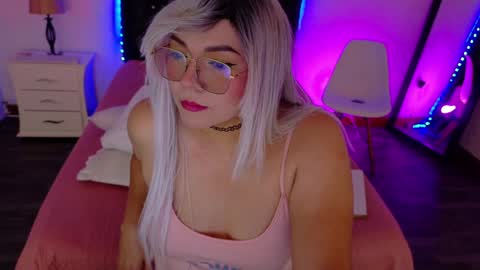 Snapshot of cuckoldlover69_ chatting on December 19, 2024, 3:51 am cuckoldlover69_ online show from December 19, 2024, 3:51 am