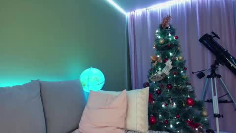 Alexia online show from January 1, 2025, 3:24 pm