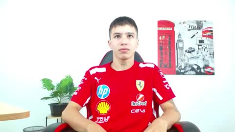 cumandres online show from October 10, 2025, 2:16 pm