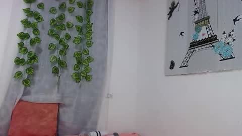 Snapshot of cumb0y_squirtgirl chatting on September 16, 2025, 9:54 am Pablo and emma online show from September 16, 2025, 9:54 am