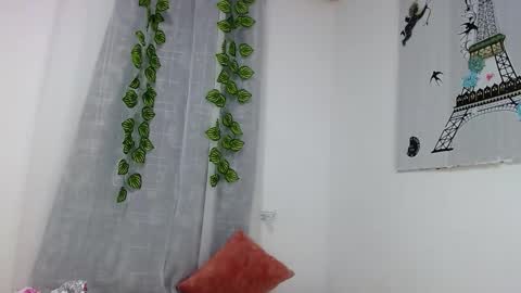 Snapshot of cumb0y_squirtgirl chatting on October 16, 2025, 10:16 am Pablo and emma online show from October 16, 2025, 10:16 am