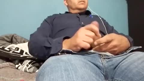 Snapshot of cumbian_chero chatting on February 18, 2025, 2:27 pm cumbian_chero online show from February 18, 2025, 2:27 pm