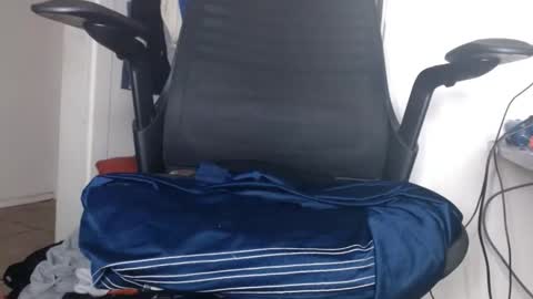 Snapshot of cumfordaddynow999 chatting on December 2, 2025, 5:52 pm XXXBIGBLACKDICCK online show from December 2, 2025, 5:52 pm