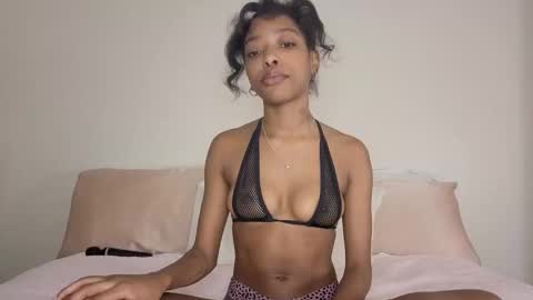 Snapshot of cuntyanna chatting on November 27, 2025, 1:29 am Anna online show from November 27, 2025, 1:29 am