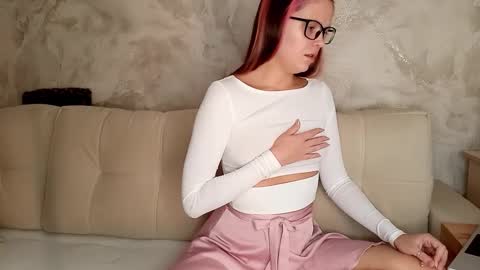 Miley online show from December 2, 2025, 11:15 am