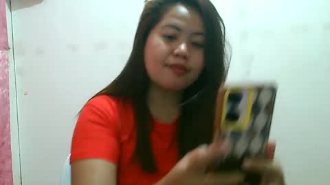 Snapshot of curious_girl247 chatting on January 3, 2025, 2:32 am curious_girl247 online show from January 3, 2025, 2:32 am