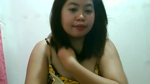Snapshot of curious_girl247 chatting on February 3, 2025, 7:40 am curious_girl247 online show from February 3, 2025, 7:40 am