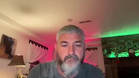 Snapshot of curiouscouple3143 chatting on December 11, 2024, 1:15 am curious couple online show from December 11, 2024, 1:15 am