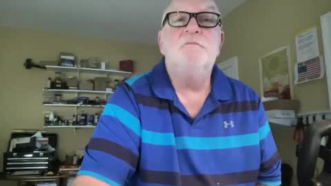 Snapshot of curo69 chatting on December 5, 2024, 3:17 pm ALAN online show from December 5, 2024, 3:17 pm