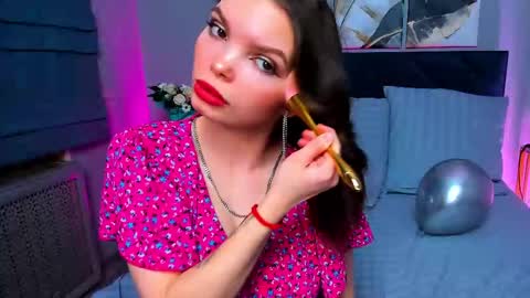 Snapshot of curvy_dynamite chatting on March 4, 2025, 1:55 am Sammy online show from March 4, 2025, 1:55 am