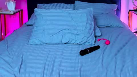 Snapshot of curvy_dynamite chatting on March 10, 2025, 7:32 am Sammy online show from March 10, 2025, 7:32 am