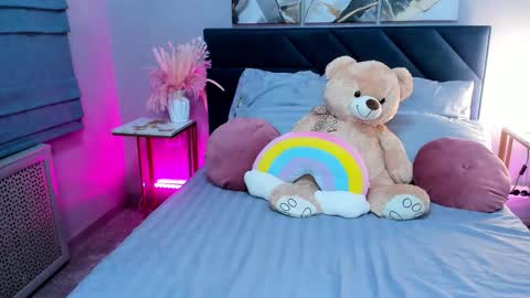 Snapshot of curvy_dynamite chatting on September 14, 2025, 1:16 am Sammy online show from September 14, 2025, 1:16 am