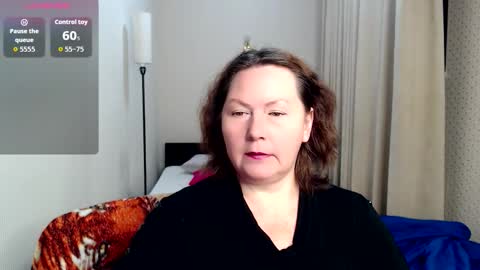 curvy_girlz online show from October 10, 2025, 5:34 pm