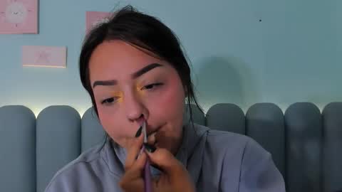 Snapshot of curvy_rousi chatting on October 23, 2025, 11:31 am Rosie online show from October 23, 2025, 11:31 am