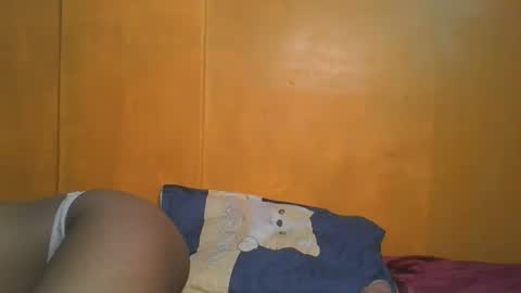 Snapshot of curvylyin chatting on October 15, 2025, 11:32 am curvylyin online show from October 15, 2025, 11:32 am
