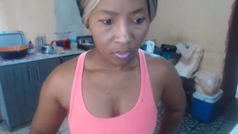 curvypear76x online show from January 20, 2025, 7:15 am