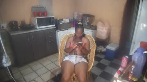 curvypear76x online show from October 23, 2025, 9:30 am