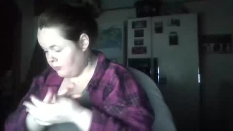 dahlia -kim online show from December 8, 2024, 11:51 pm