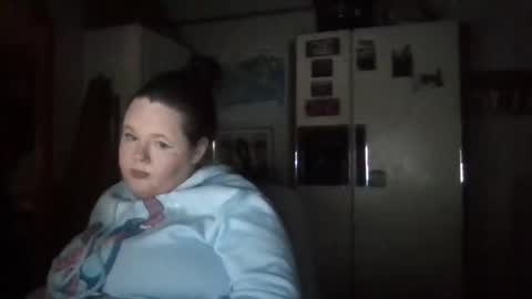 dahlia -kim online show from December 10, 2024, 12:50 am