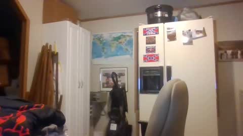 dahlia -kim online show from December 17, 2024, 7:29 am