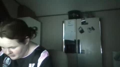 dahlia -kim online show from October 29, 2025, 10:11 pm