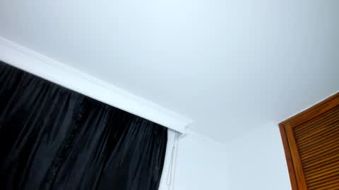 Snapshot of curvypornxxx chatting on February 22, 2025, 10:29 am curvypornxxx online show from February 22, 2025, 10:29 am